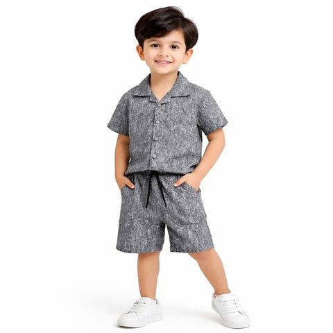 Grey tshirt with shorts  for boys