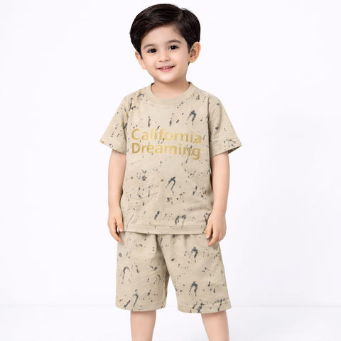 Dreaming beige tshirt with shorts  for boys